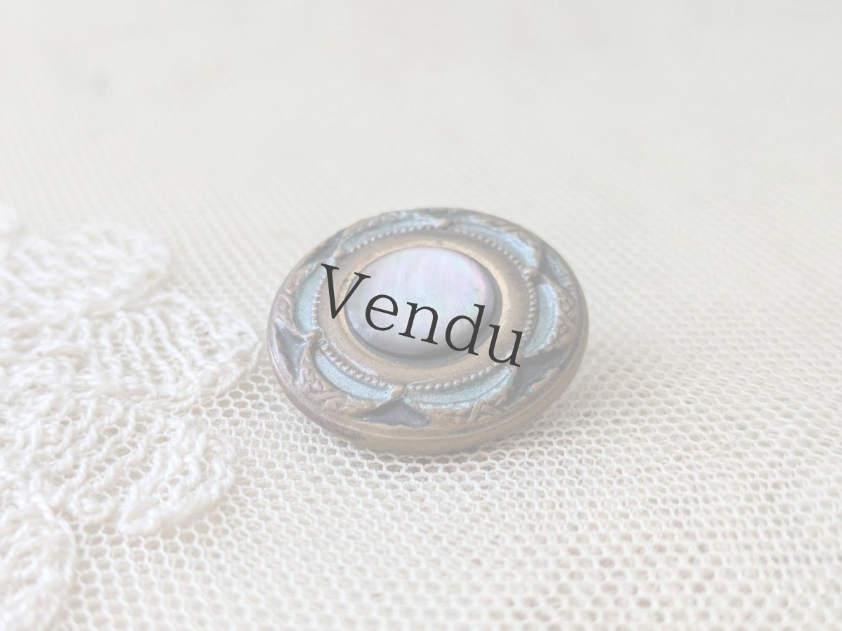 画像3: フランス 1900年前後 メタル×黒蝶貝ボタン 23mm (3)