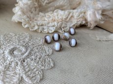 画像3: フランス 1900年前後 極小ボタン白×ゴールド 9mm 6個セット (3)