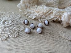 画像5: フランス 1900年前後 極小ボタン白×ゴールド 9mm 6個セット (5)