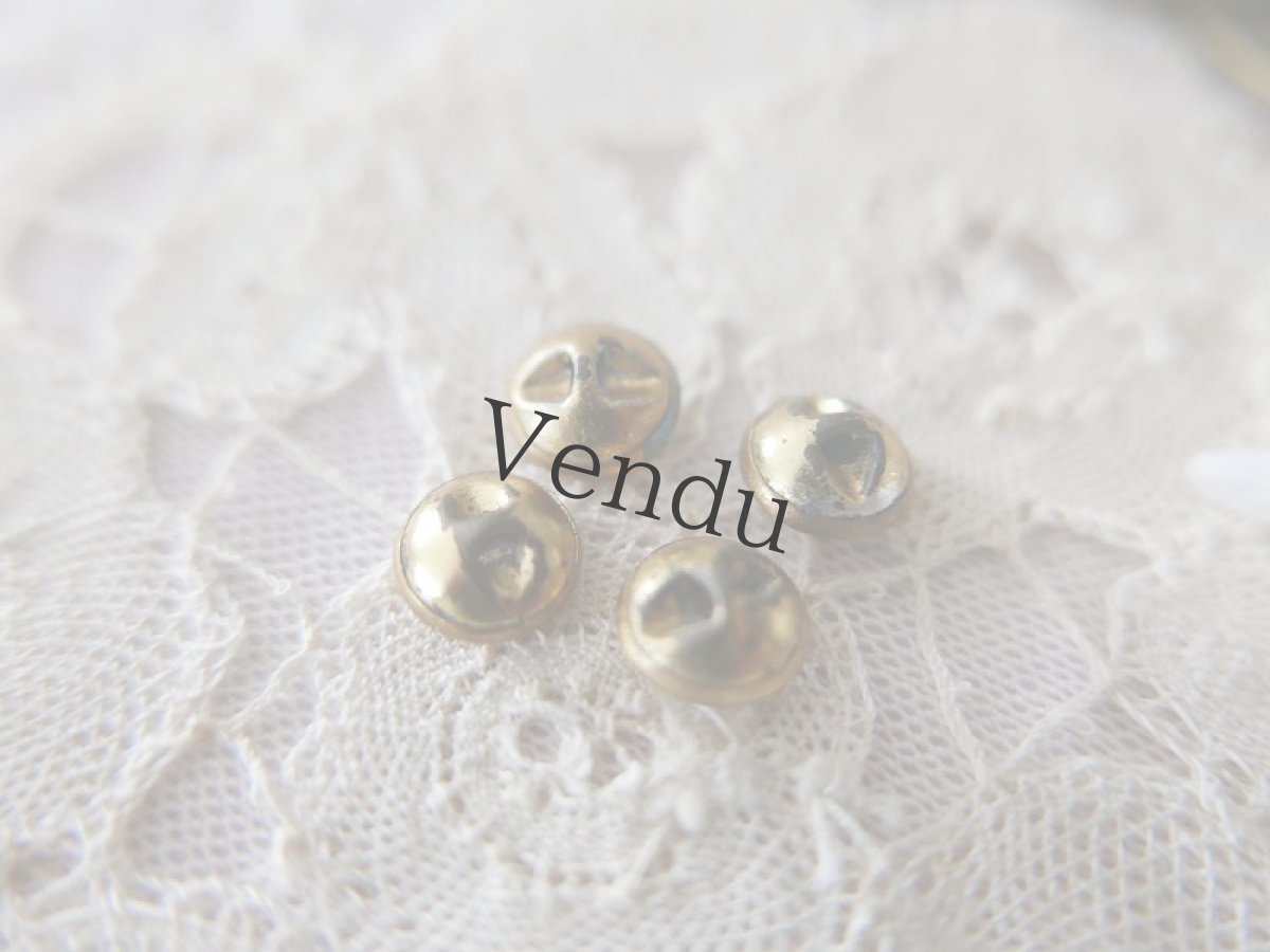 画像5: フランスアンティーク　ドール用 極小白×真鍮ボタン 9mm (5)