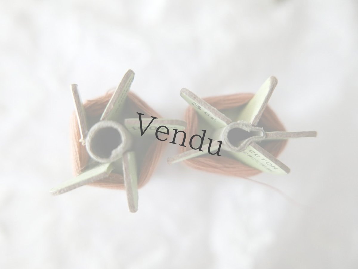 画像4: フランスアンティーク　立体糸巻きヒトデ型　アンティークローズ (4)