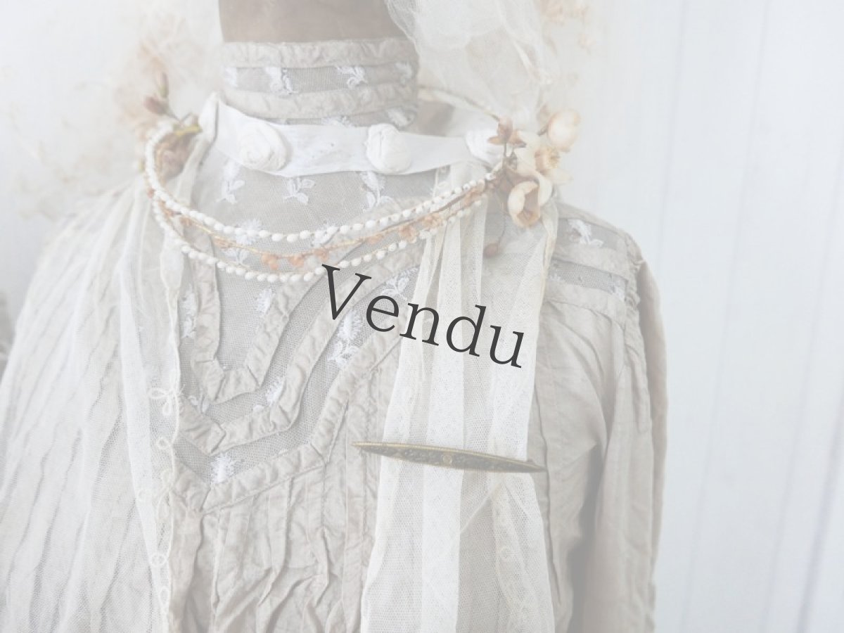 画像2: フランスアンティーク　ドラゴンの神秘的なメタルブローチ (2)