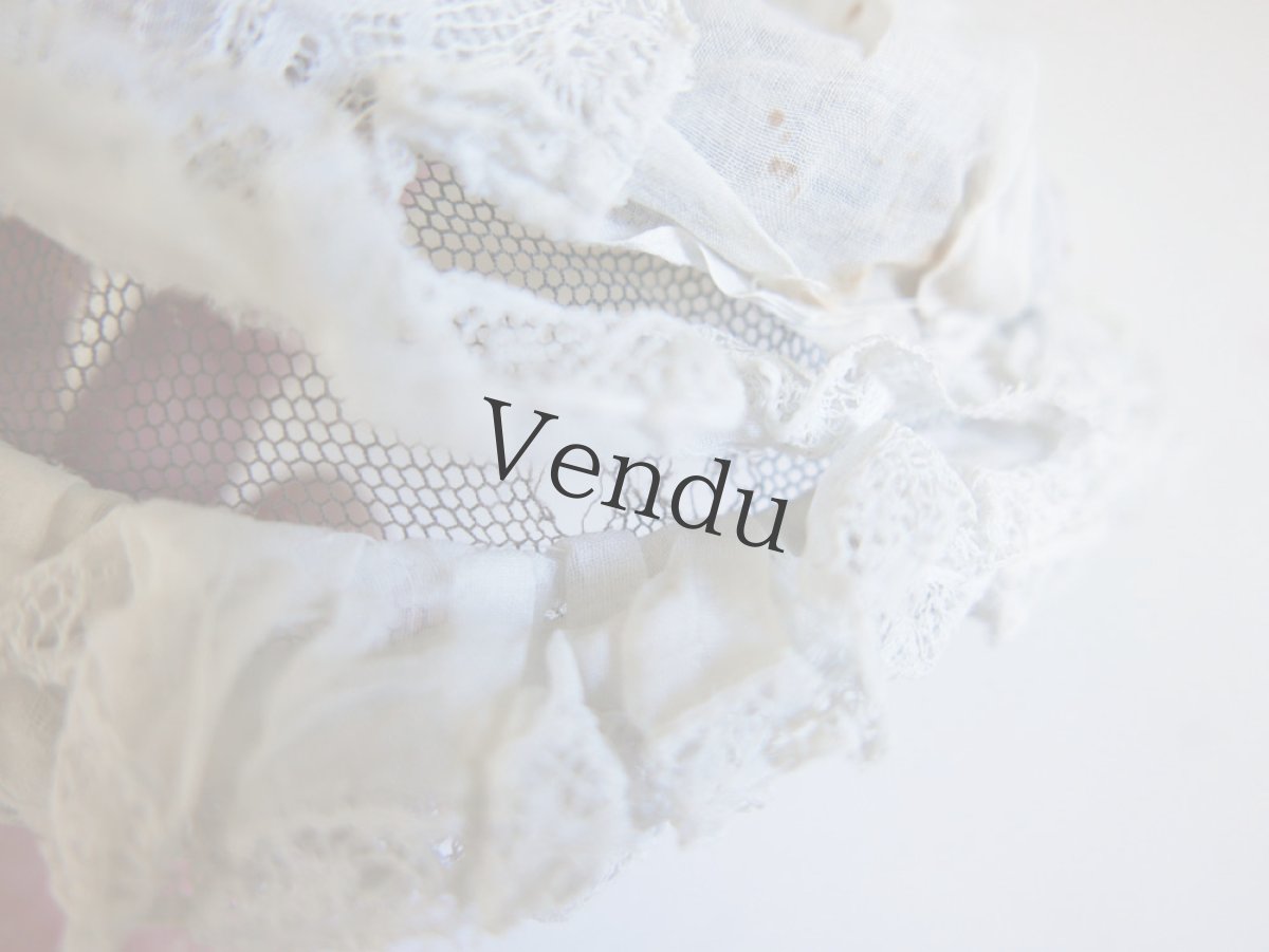 画像12: フランスアンティーク　白糸刺繍のくしゅくしゅボネ (12)